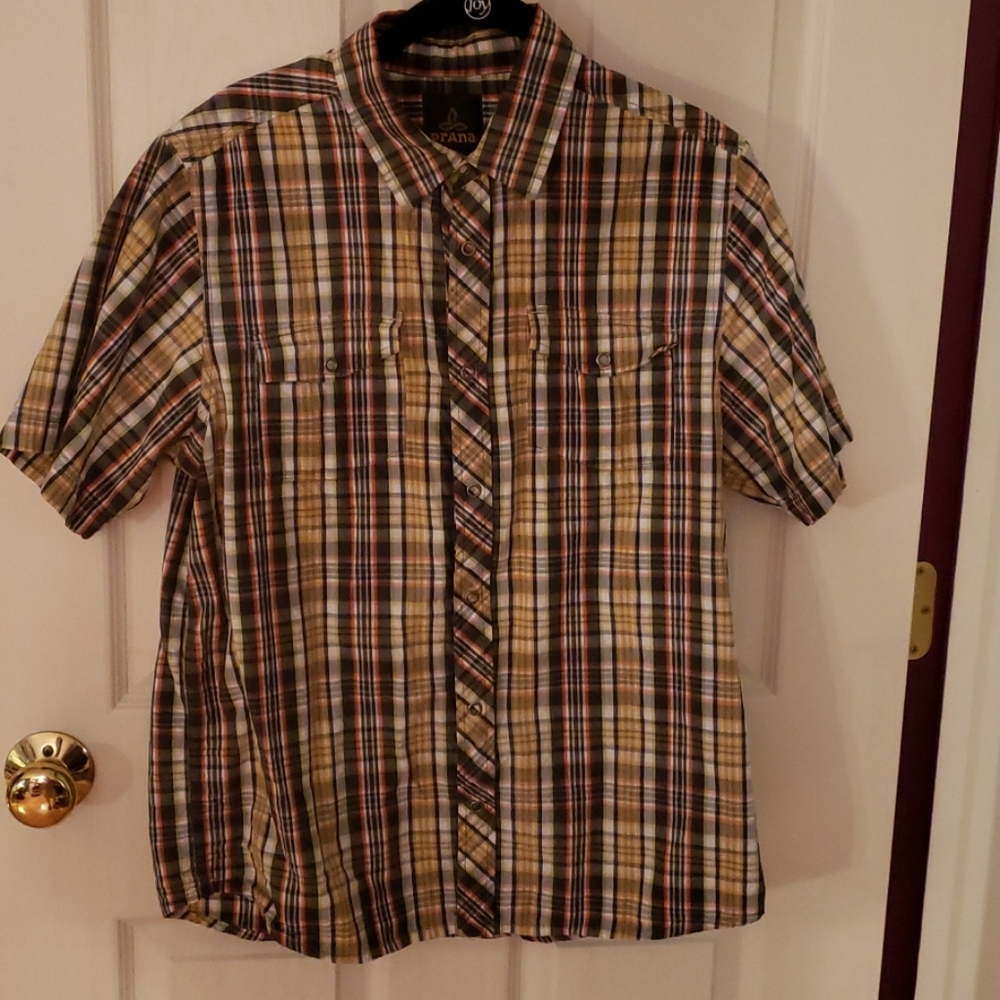 Casual button down shirt